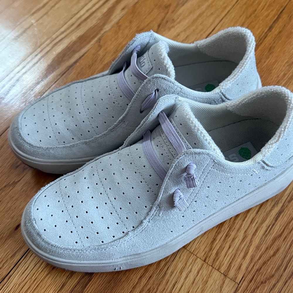STIO‎ COLTER SUMMER LOW SNEAKER. SIZE 7